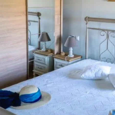 Holiday home Old Mansion Riglia
