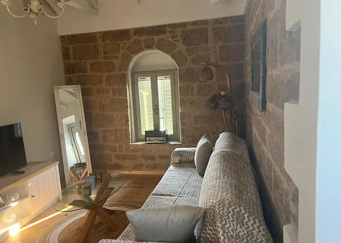 Old Mansion Tatil Evi